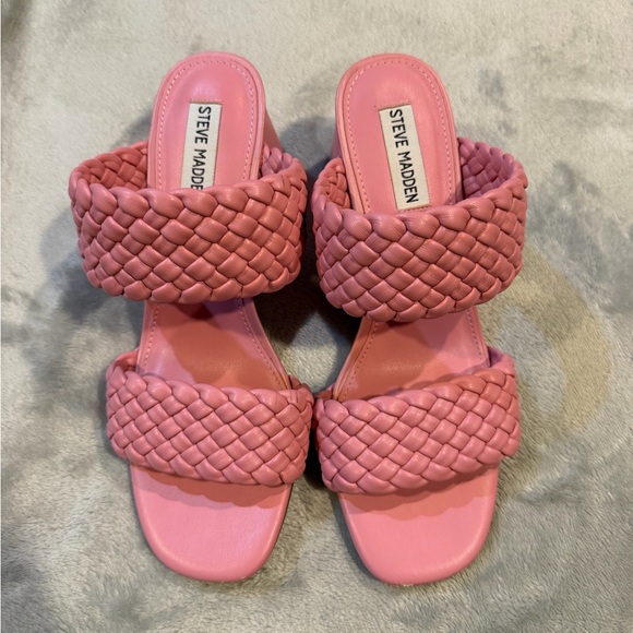 Steve Madden Pink Woven Strap Sandals - Picture 2 of 8